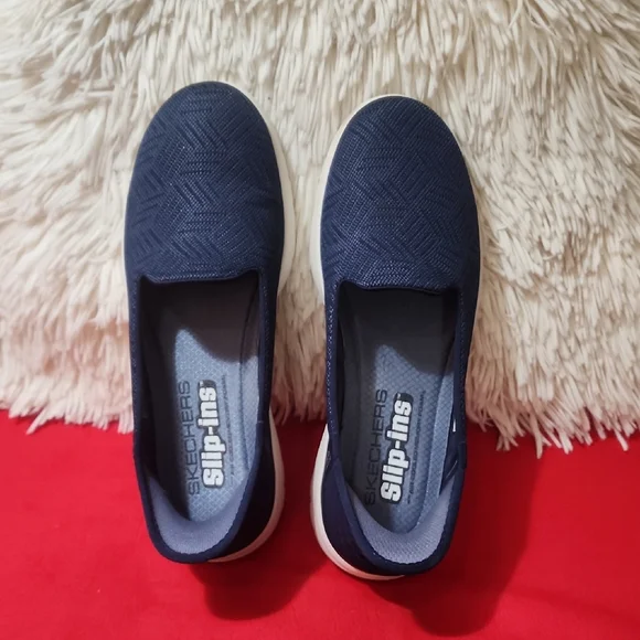 Skechers Slip-ins: On-The-GO Flex - Clover - Picture 2 of 10